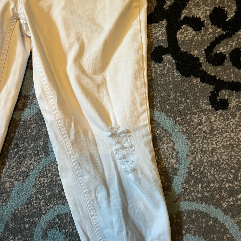 Lisa Rinna Collection Distressed White Jeans - Picture 3 of 4